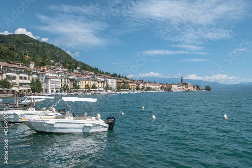 Salò,  Lake Garda © KYNA STUDIO