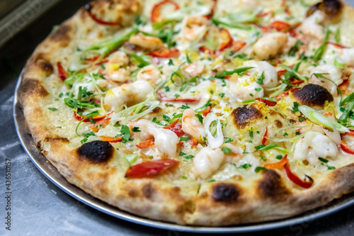 Shrimp and pepper pizza photo
