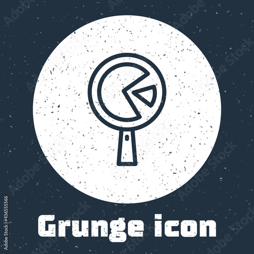 Grunge line Omelette in frying pan icon isolated on grey background. Omelet in a skillet. Monochrome vintage drawing. Vector