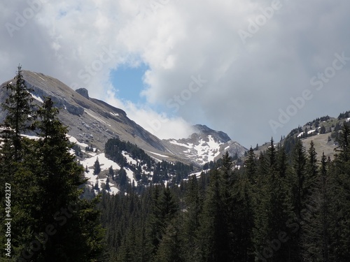 montagne enneigée dans le vercors