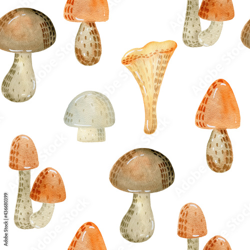 Watercolor seamless pattern with mushrooms.