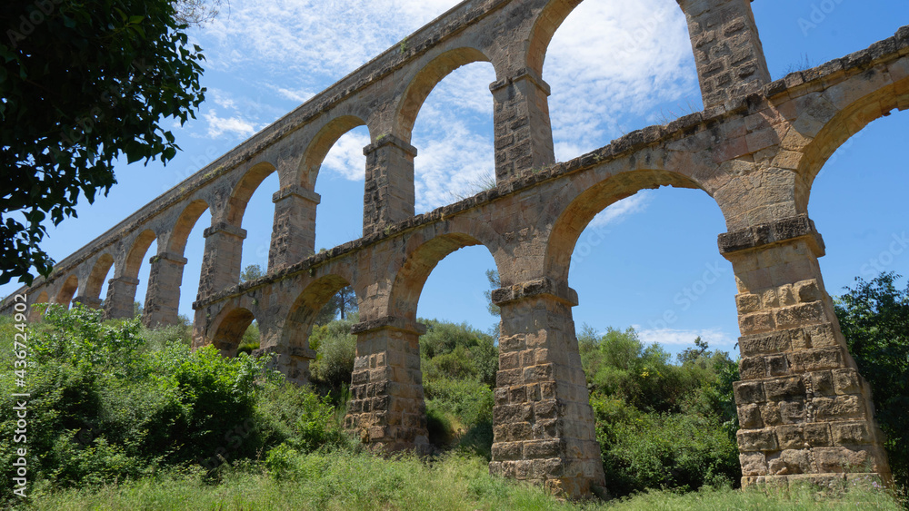 Pont del Diable. Acueducto romano en Tarragona.