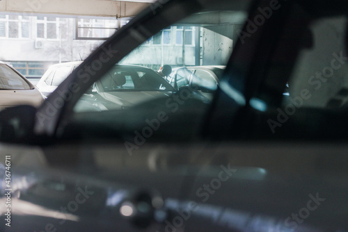 Bandit stealing a car © qunica.com