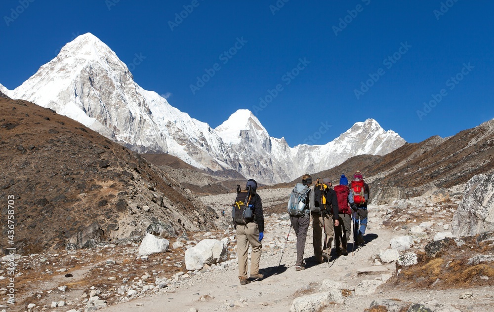 tourists going to Mount Everest base camp