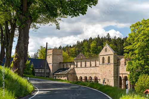 Blick auf die Klosterruine Paulinzella in Thüringen photo