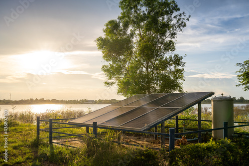 Solar cell green energy for water pump at reservoir