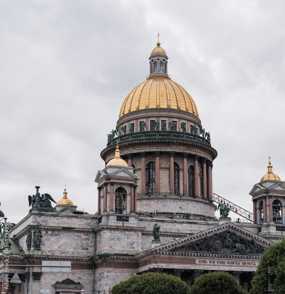 St. Isaac's Cathedral with gray cloudy sky.