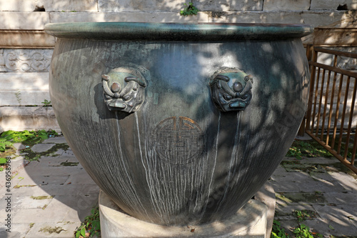 A rare copper VAT in the summer palace of Beijing photo