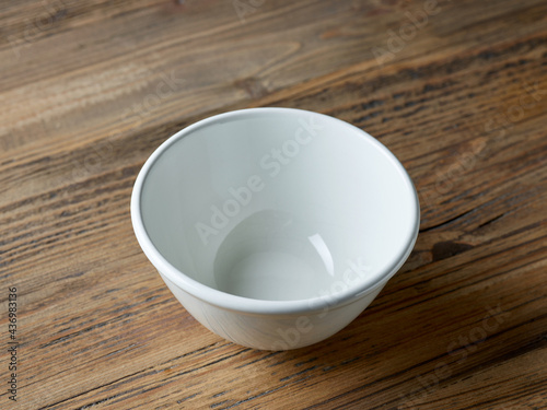 empty white bowl