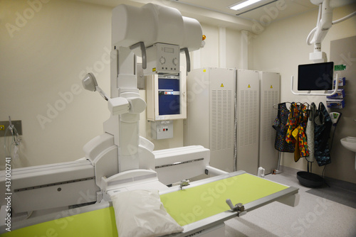 Fototapeta Naklejka Na Ścianę i Meble -  X-ray machine in hospital