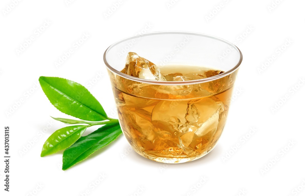グラス 麦茶 飲み物 イラスト リアル 茶葉あり 氷 グラス 麦茶 飲み物 イラスト リアル 茶葉あり 氷