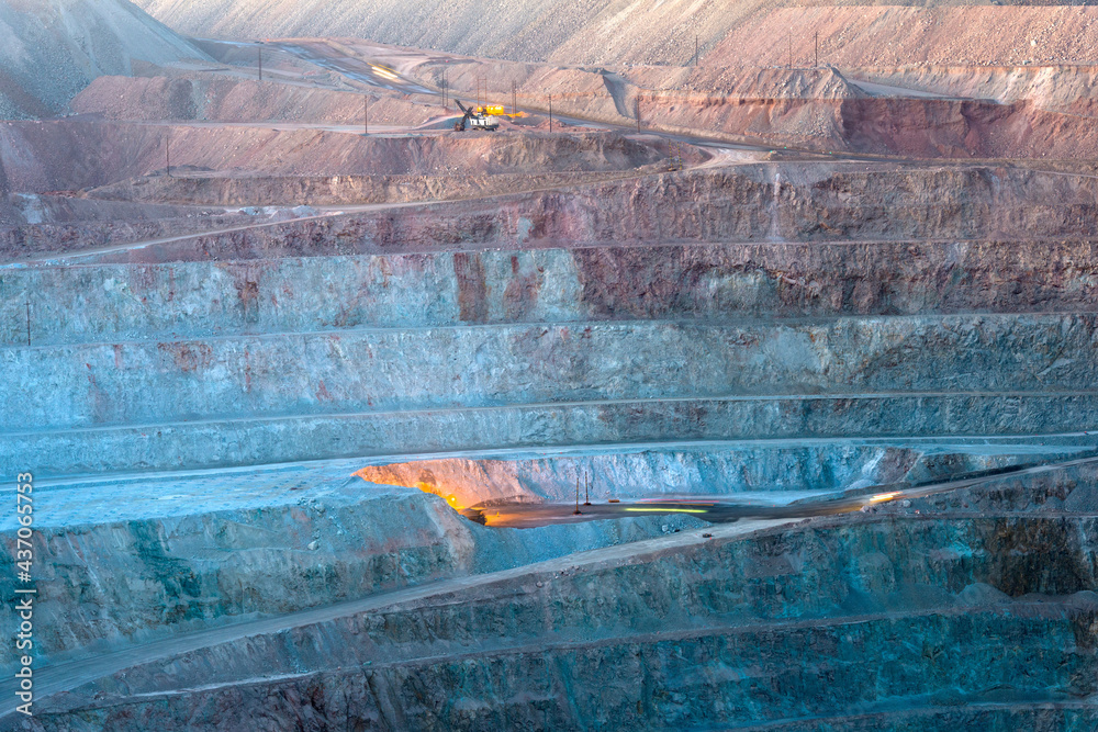 Close-up of an open-pit copper mine in Peru. - obrazy, fototapety, plakaty 
