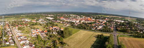 Luftbildaufnahme der Kleinstadt Calau in Deutschland
