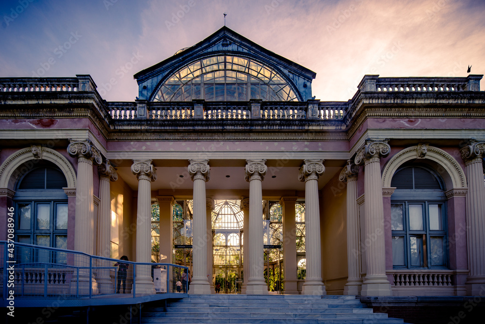 Palacio de Cristal de Madrid Esapaña antiguo invernadero