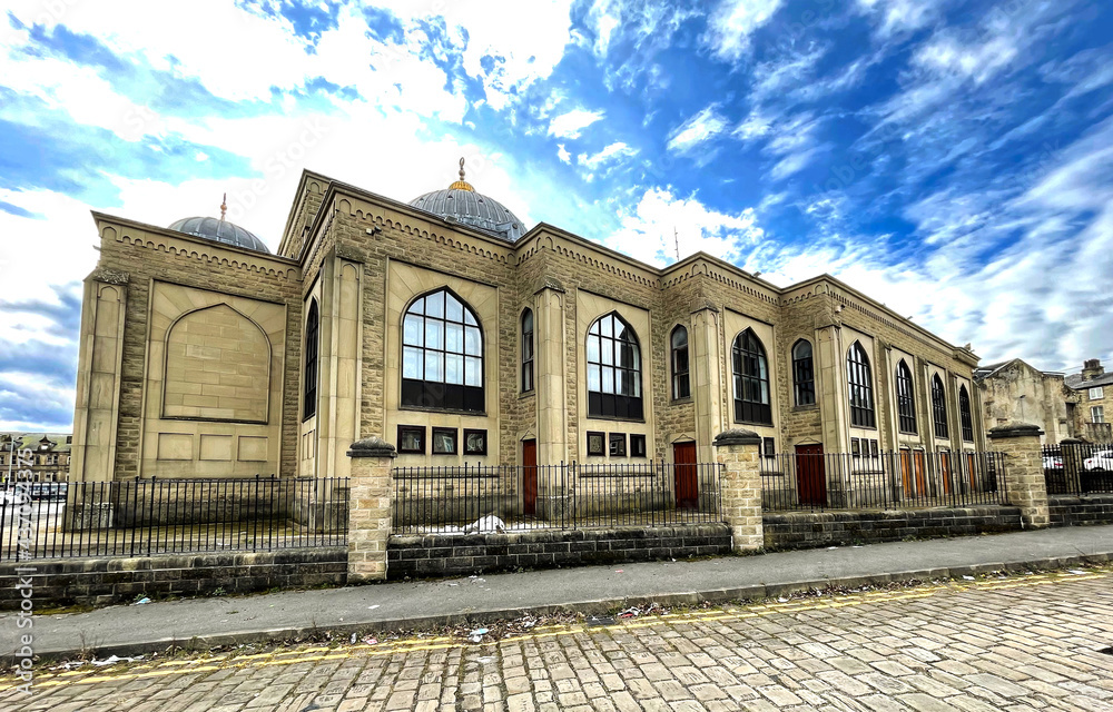 Bradford Central  Mosque, next to a Victorian stone cobbled street, near to the centre of, Bradford, Yorkshire, UK