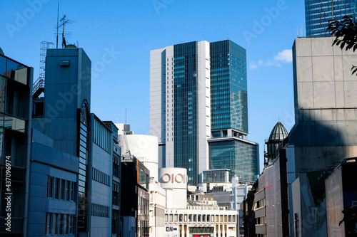 Wallpaper Mural 東京都渋谷区 公園通りの街並み 渋谷ヒカリエ Torontodigital.ca