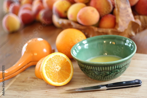 preserving peaches