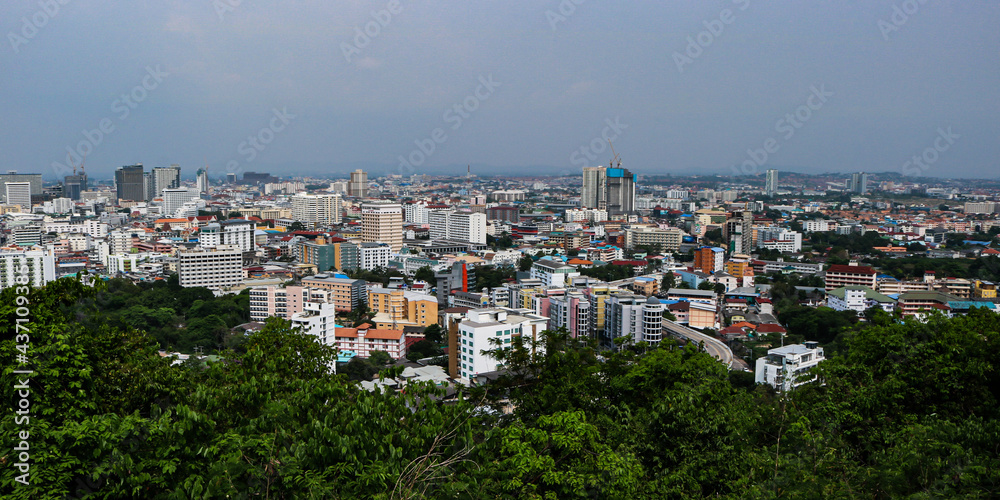 colours and size of Pattaya city from viewpoint
