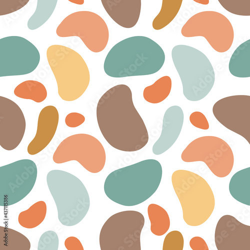 camouflage with earthy colors seamless pattern 