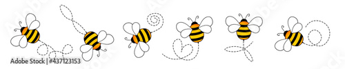 Valokuva Set of cartoon bee mascot