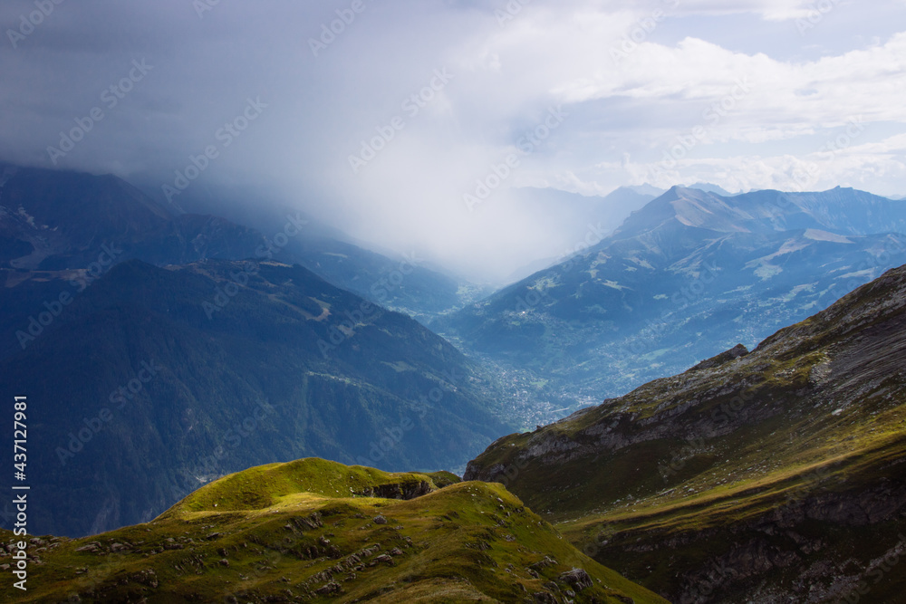 Obraz premium French alps landscape with clouds