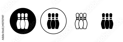 Bowling icon set. bowling ball and pin icon. bowling pins
