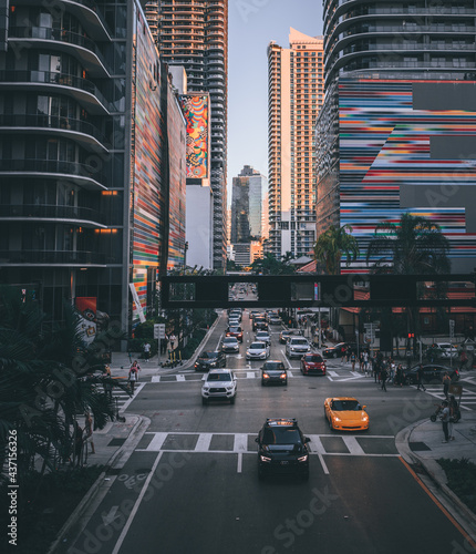 Canvas Print city street cars road miami Brickell florida people buildings summer sunset yell