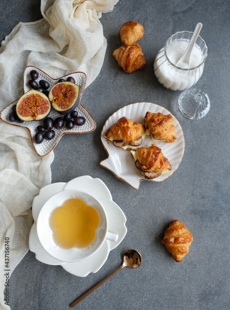 Light snacks for between meals / Mini Croissant and Tea / It goes well with mushrooms and cheese  fillings. Fresh fruits like figs and black grapes as sweet treats