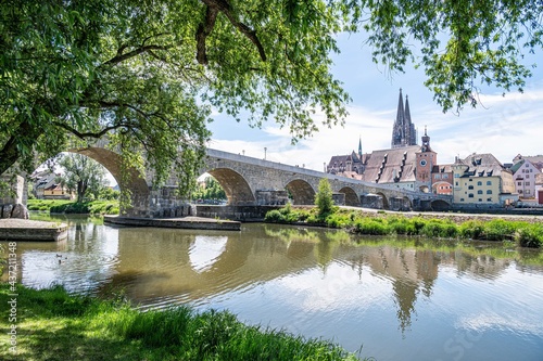 Steinerne Brücke in Regensburg, Weltkulturerbe in Bayern photo