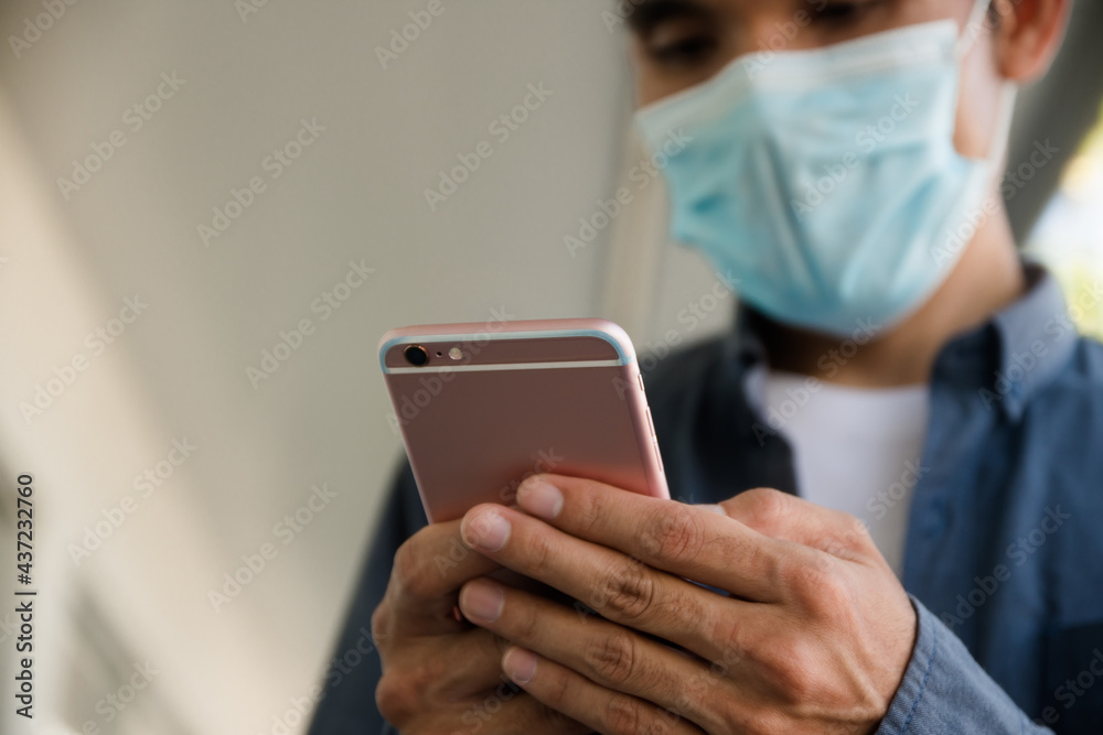People use their phones to register and notify their timeline to monitor and control the spread of COVID-19.,People use smartphone check in timeline on application prevent covid19 coronavirus People use their phones to register and notify their timeline to monitor and control the spread of COVID-19.,People use smartphone check in timeline on application prevent covid19 coronavirus