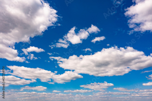 Beautiful blue sky with whi...