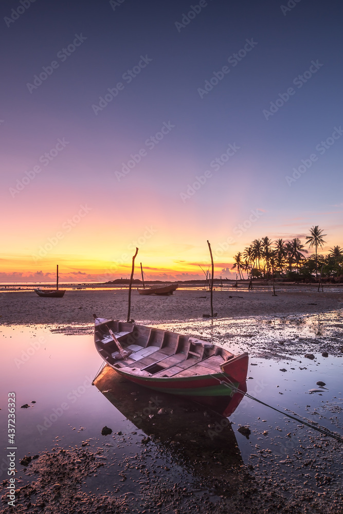 Naklejka premium Wonderful Sunrise at Batam Bintan Island Indonesia