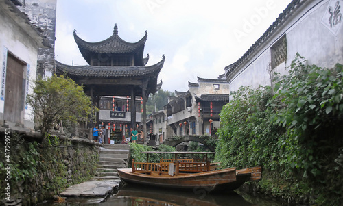 Xiao Likeng in Wuyuan County, Jiangxi Province, China. Xiao Likeng is an ancient town in Wuyuan County known for its Tang Dynasty architecture and small waterways.