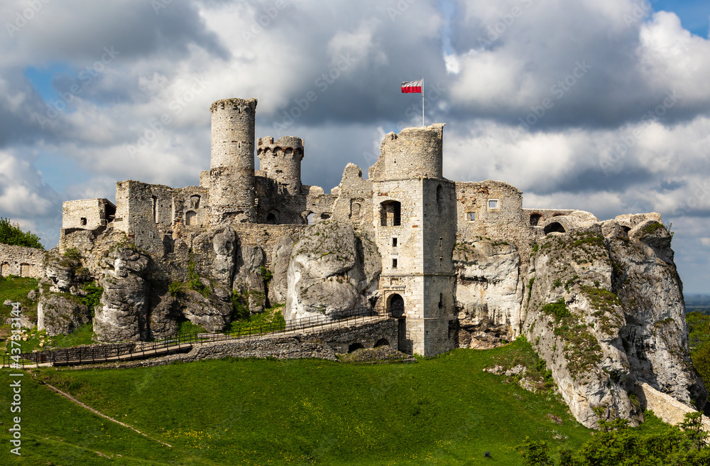 The ruins of the castle in Ogrodzieniec, southern Poland