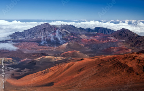 Fototapeta Naklejka Na Ścianę i Meble -  Caldera of the Haleakala volcano (Maui, Hawaii)