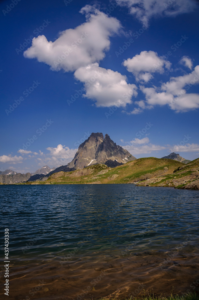 Pic du Midi d'Ossau and Gentau Lake in summer (Pyrénés Atlantiques, Pyrenees, France)
