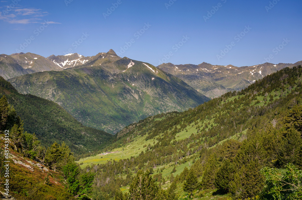 Sorteny Valley, seen from the way up to the Pic de la Serrera (Andorra, Pyrenees)