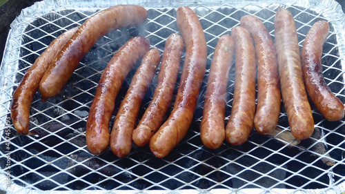 frankfuterki z grilla
