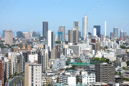 東京　池袋の高層ビル群 © PhotoNetwork