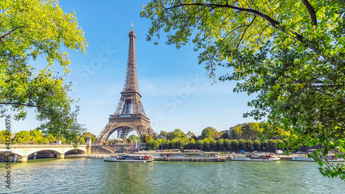 Fotografie, Obraz Eiffel Tower in Paris City