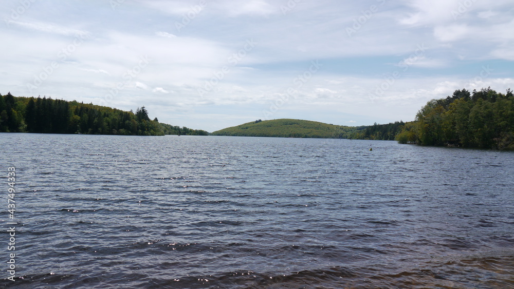 barrage dans le Limousin (France) barrage dans le Limousin (France)