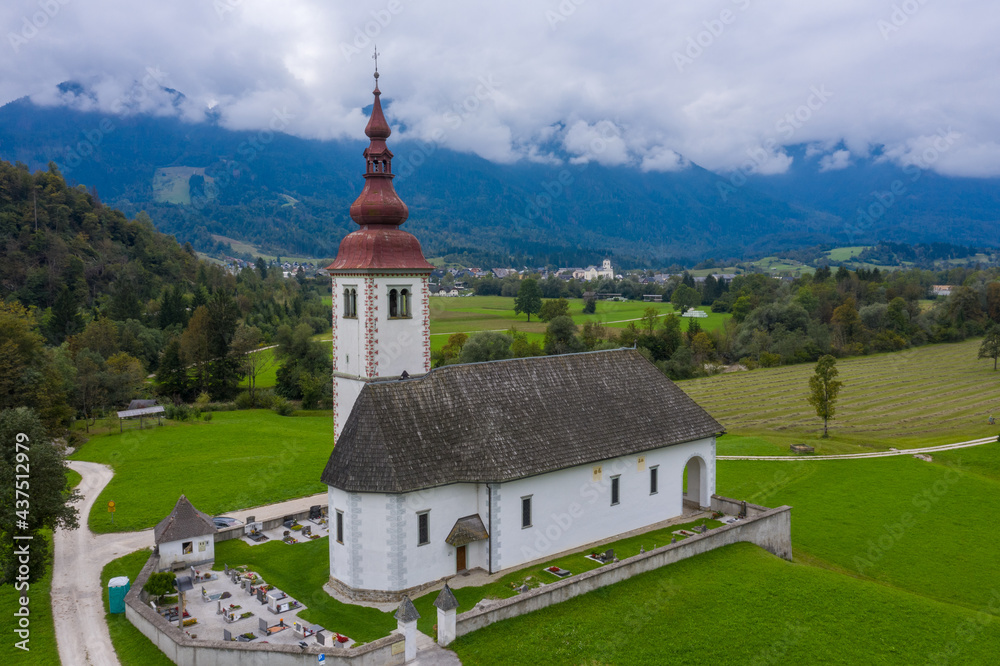 Cerkev Marijinega vnebozetja, Slovenia