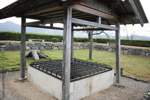 Blocked well