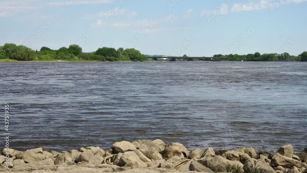 Blick auf die Elbe bei Geesthacht - Brücke