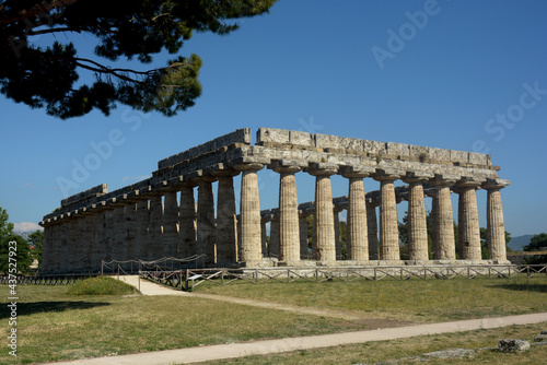 TEMPIO DI HERA,PAESTUM,ITALIA,2 GIUGNO 2021.