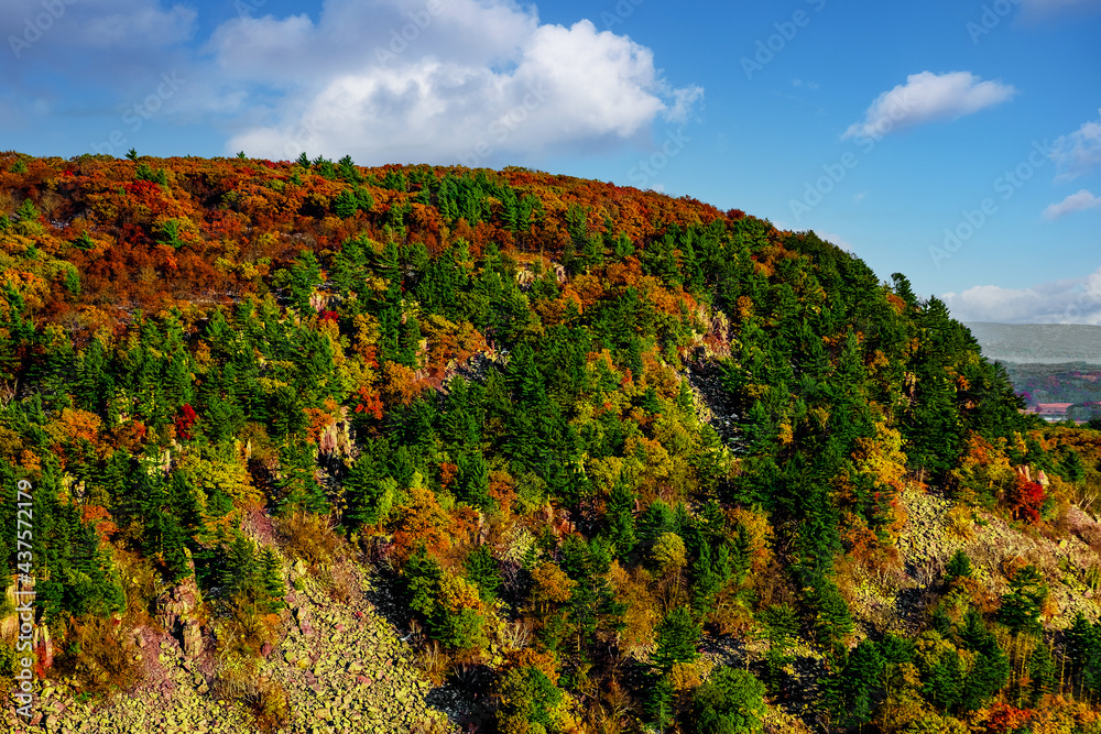 Autumn colors at Devils Lake State Park ,View from the Tumbled Rocks Trail in Wisconsin, Midwest USA.
Autumn colors at Devils Lake State Park ,View from the Tumbled Rocks Trail in Wisconsin, Midwest USA.