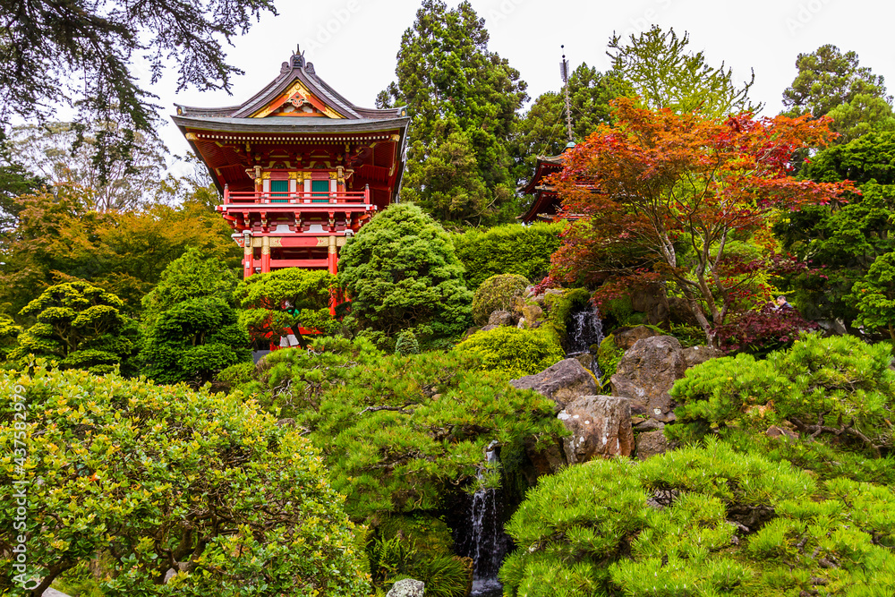 Temple in Japanese Tea Garden, San Francisco Temple in Japanese Tea Garden, San Francisco