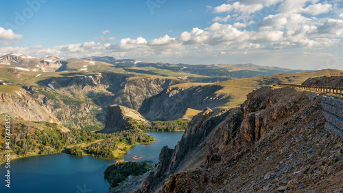 Beartooth Highway scenic drive - Twin Lakes overlook