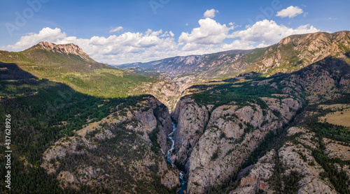Chief Joseph Scenic Highway  - dramatic canyon formed by the Clarks Fork of the Yellowstone River © Craig Zerbe