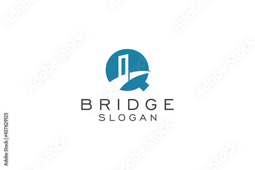 Initial Letter Q bridge Logo Icon Vector Logo Design